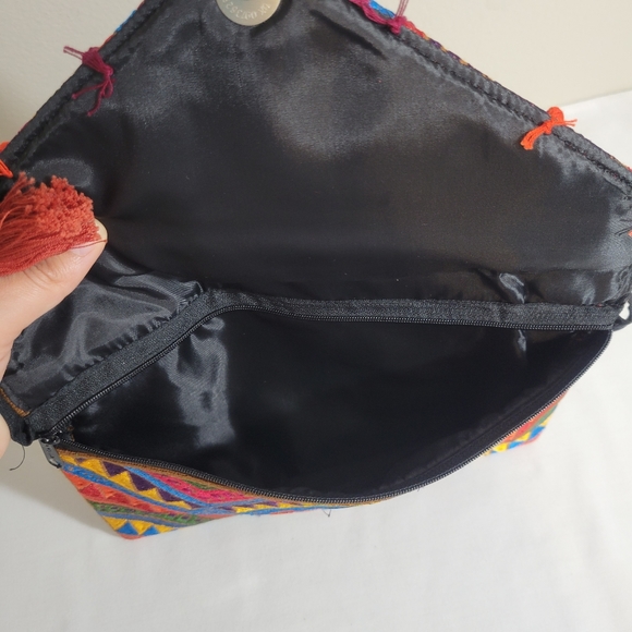 Guatemalan Pouch With Shoulder Strap - Picture 5 of 8
